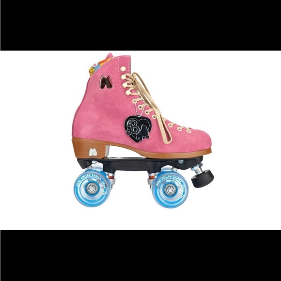 Moxi Limited Edition Malibu Barbie Skates - Brand New! - Picture 1 of 5